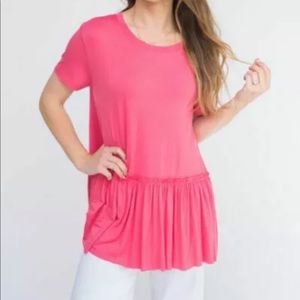 Agnes & Dora Relaxed Ruffle Tee Large